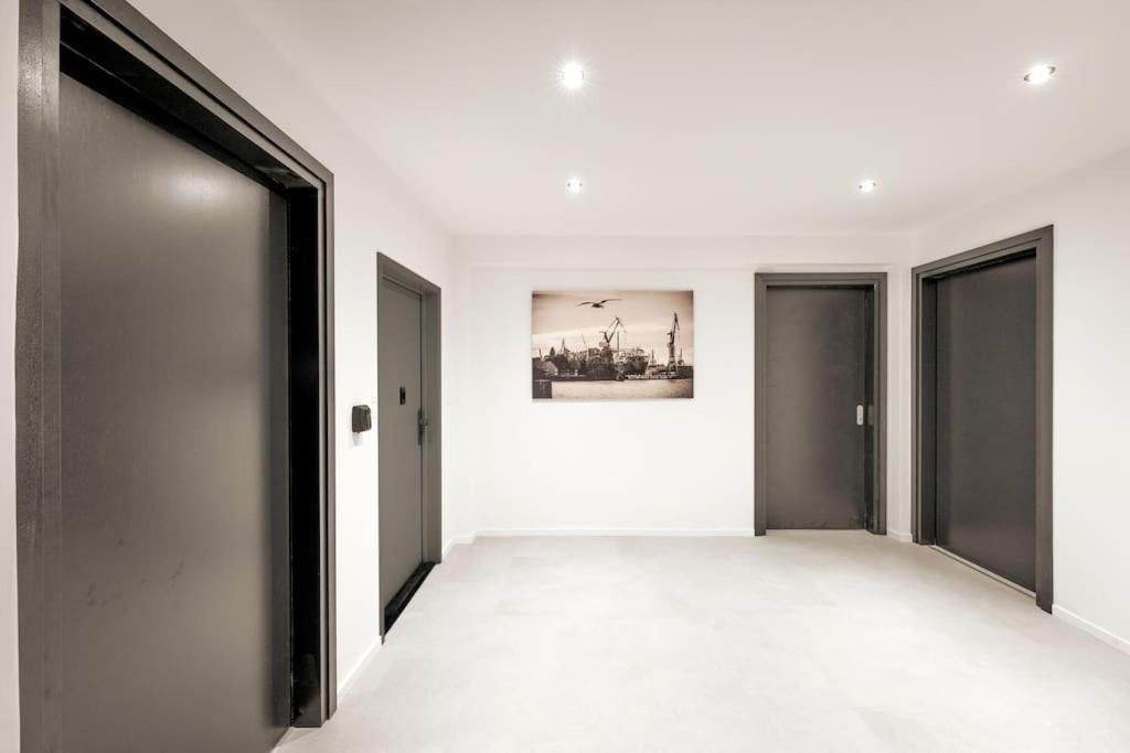 Hh 03 By Rockchair - Superhost Status - Modernes Apartment Mit Sonnigem Balkon & Premium Boxspringbetten In Winterhude - Hamburg Top Geheimtipp Kültér fotó
