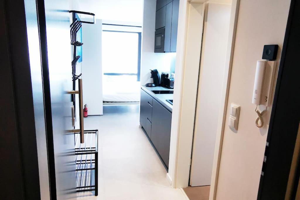 Hh 03 By Rockchair - Superhost Status - Modernes Apartment Mit Sonnigem Balkon & Premium Boxspringbetten In Winterhude - Hamburg Top Geheimtipp Kültér fotó
