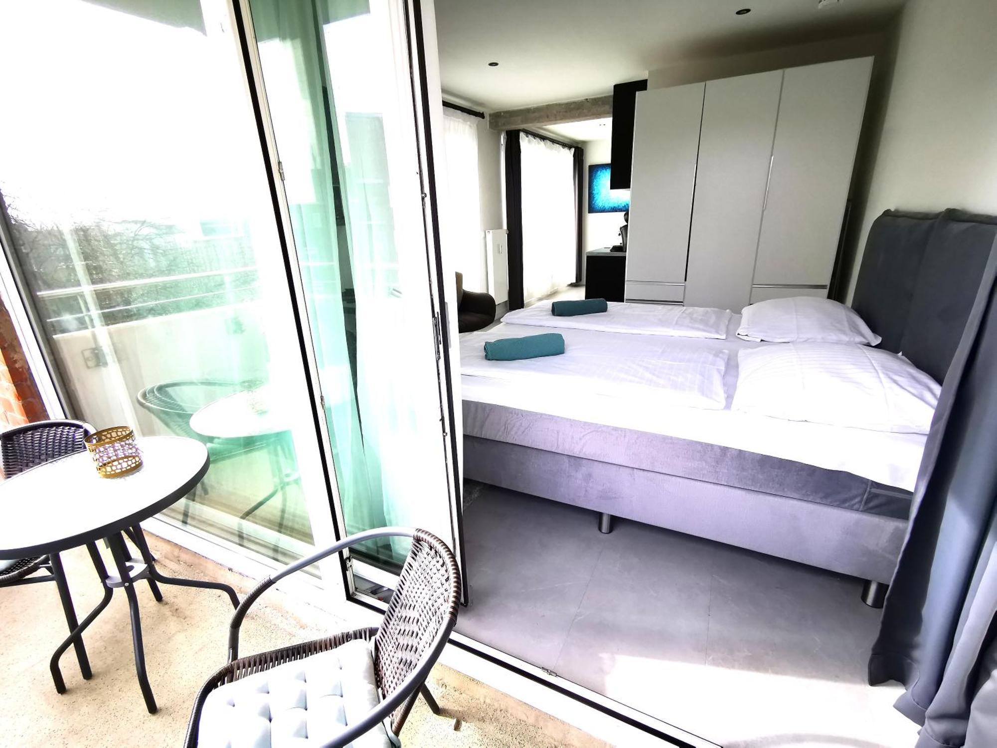 Hh 03 By Rockchair - Superhost Status - Modernes Apartment Mit Sonnigem Balkon & Premium Boxspringbetten In Winterhude - Hamburg Top Geheimtipp Kültér fotó
